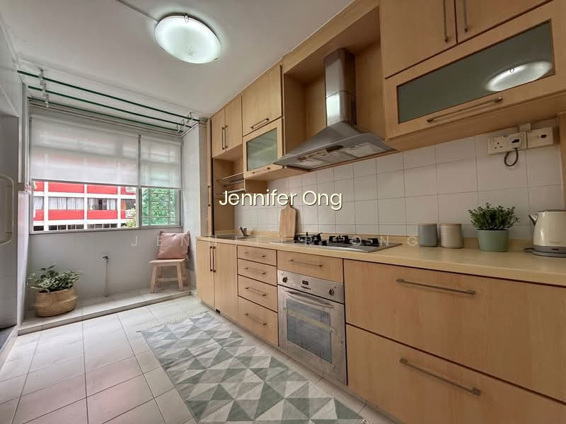 14 TOH YI DRIVE photo 4