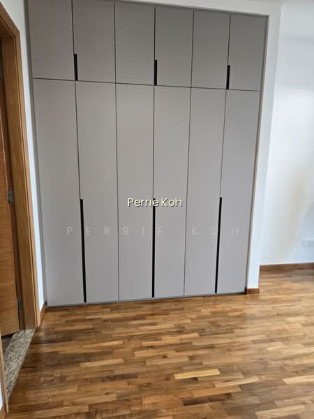 GOLDENHILL PARK CONDO photo 5