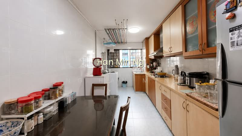 840 WOODLANDS STREET 82 photo 5