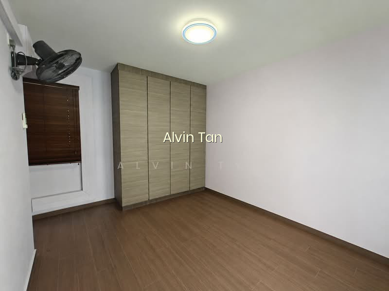 316C YISHUN GREENWALK image 1 of 3