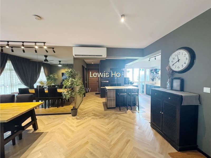627B TAMPINES STREET 61 image 1 of 8