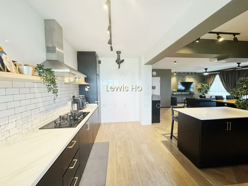 627B TAMPINES STREET 61 photo 4