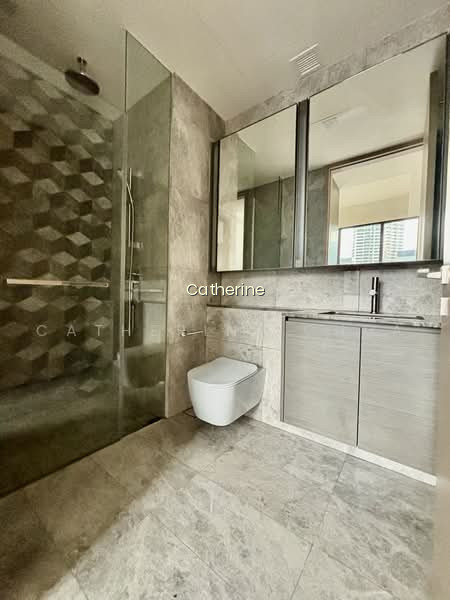LEEDON GREEN photo 6
