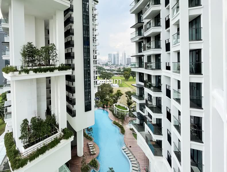 ONE PEARL BANK image 1 of 8