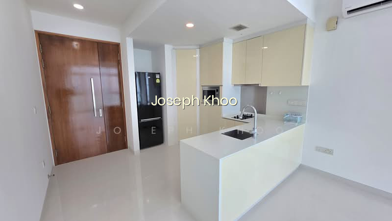 76 SHENTON photo 4