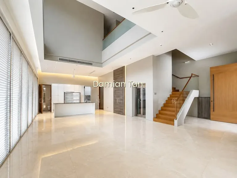 Within 1 Km of Rgps Near Tan Kah Kee MRT Station Modern Design Well-Kept 2.5-Sty Semi-D image 1 of 7