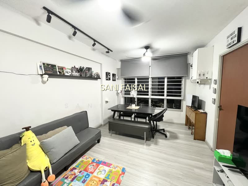 453A Fernvale Road image 1 of 7
