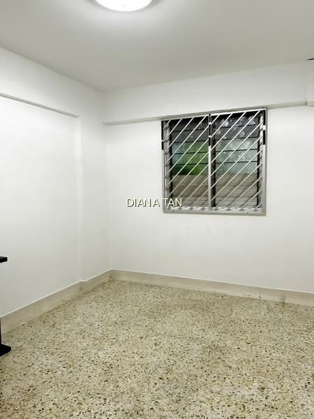 108 ANG MO KIO AVENUE 4 image 1 of 4