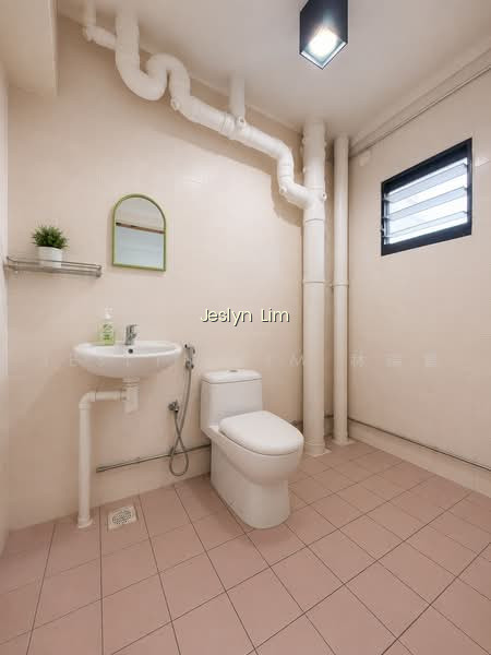 317 SEMBAWANG VISTA photo 5