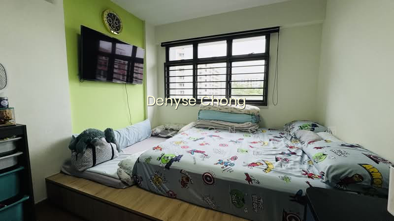 479C YISHUN STREET 42 photo 3