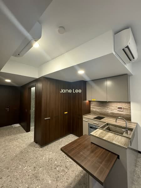 ONE PEARL BANK photo 2
