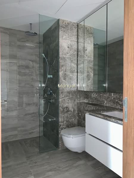 FOURTH AVENUE RESIDENCES photo 4