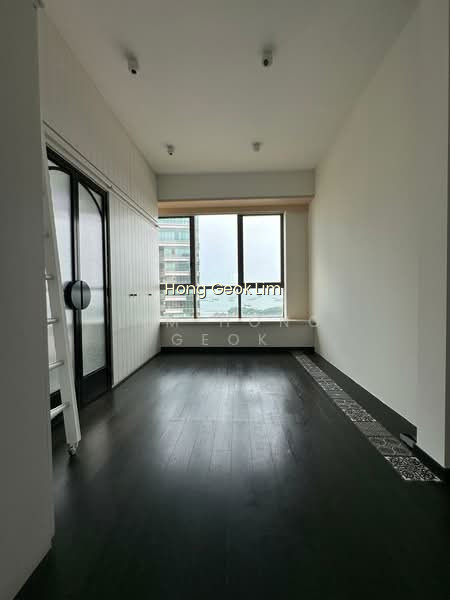 SKYLINE RESIDENCES photo 6