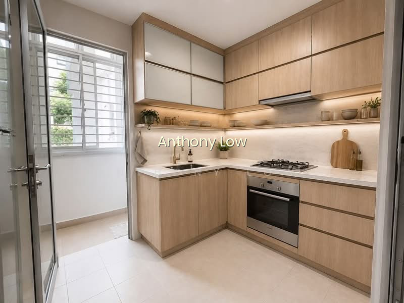 THE LUCENT photo 2