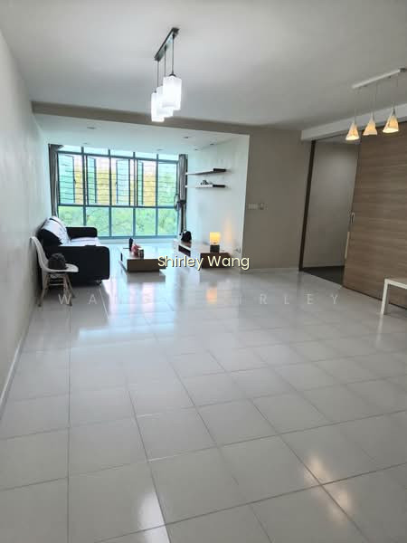 186 PUNGGOL CENTRAL image 1 of 10