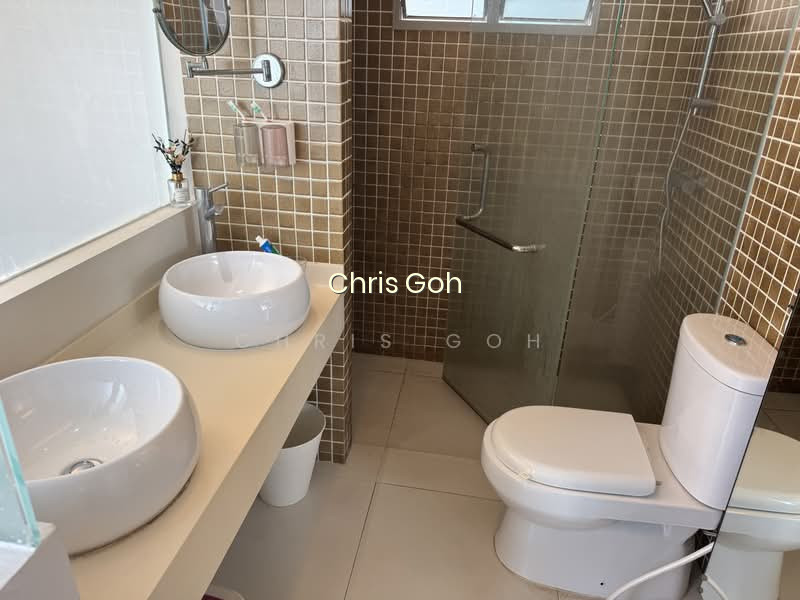 48 STRATHMORE AVENUE photo 5