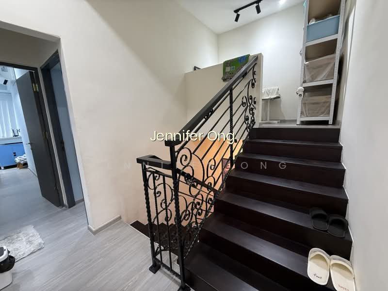 LAKEPOINT CONDO photo 5