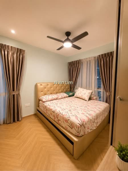 PRIVE photo 2