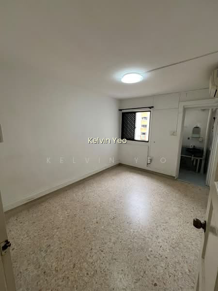542 ANG MO KIO AVENUE 10 image 1 of 10