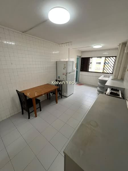 542 ANG MO KIO AVENUE 10 photo 3