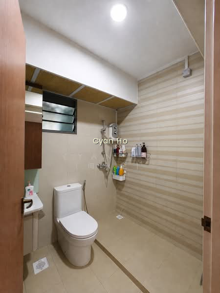 335C ANCHORVALE CRESCENT photo 6
