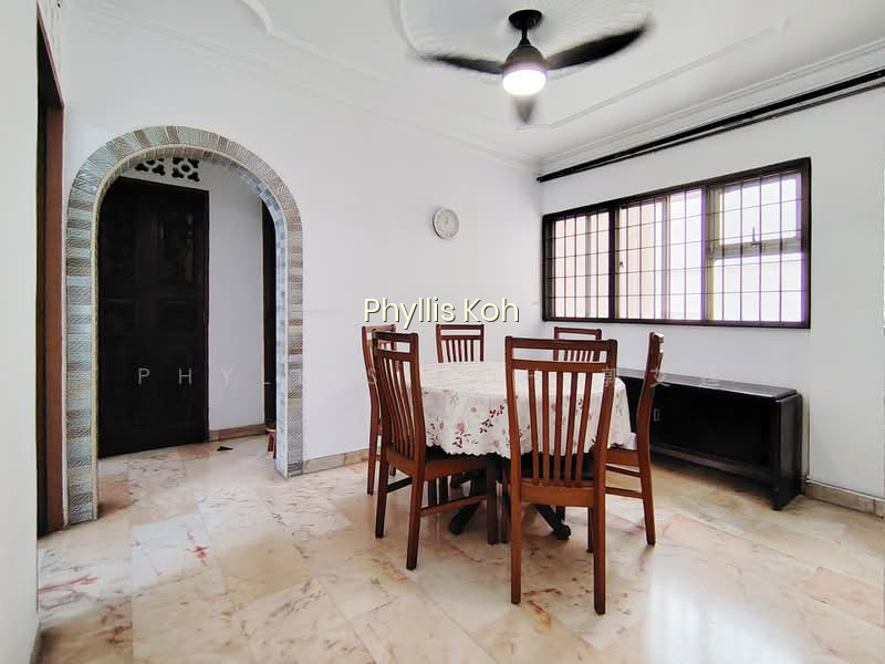 642 ROWELL ROAD photo 3