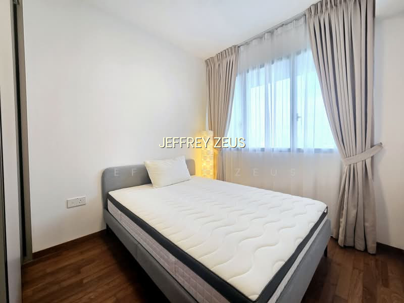 STIRLING RESIDENCES photo 3