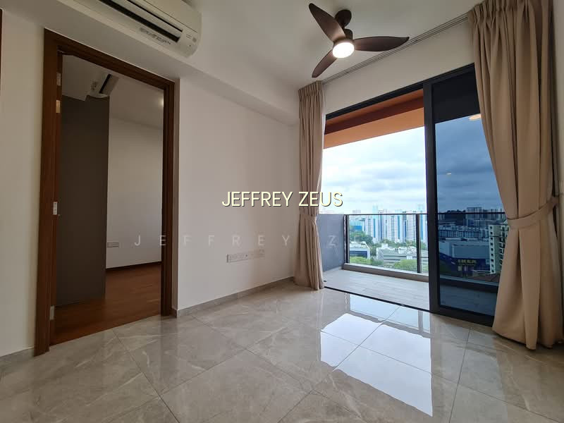 STIRLING RESIDENCES photo 6