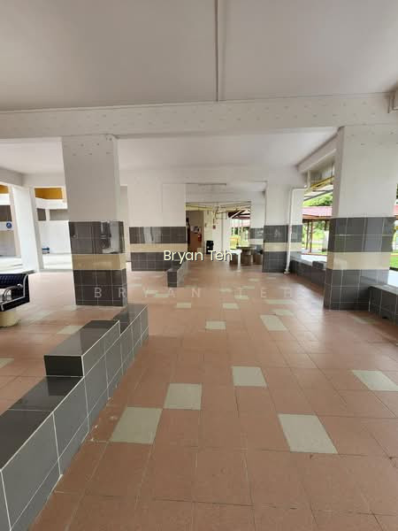 880 TAMPINES AVENUE 8 photo 3
