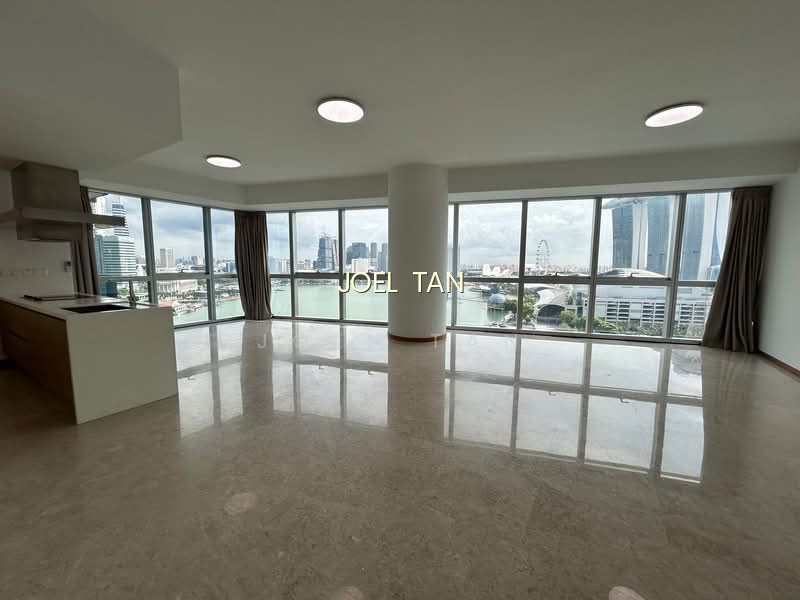 MARINA BAY RESIDENCES image 1 of 10