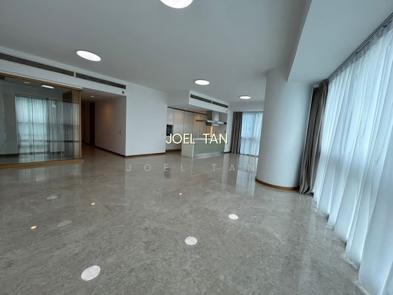 MARINA BAY RESIDENCES photo 6