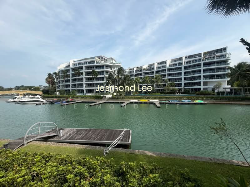 WATERFRONT LUXURY BUNGALOW @ SANDY ISLAND, SENTOSA COVE image 1 of 5