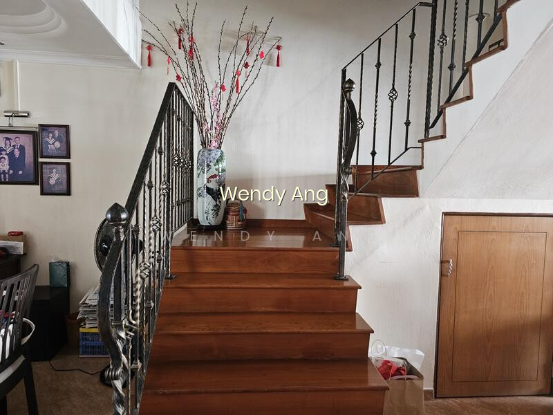 532 JELAPANG ROAD image 1 of 10