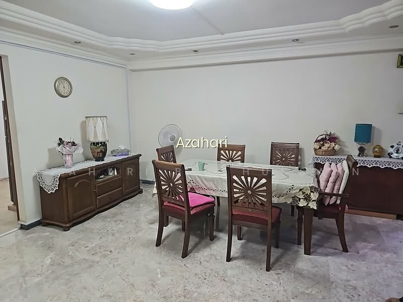 702 TAMPINES STREET 71 photo 3