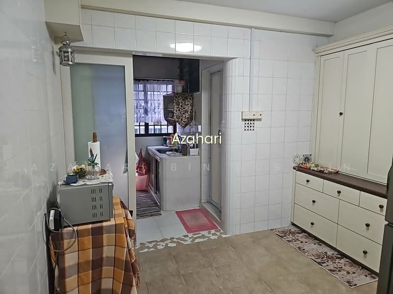 702 TAMPINES STREET 71 photo 6