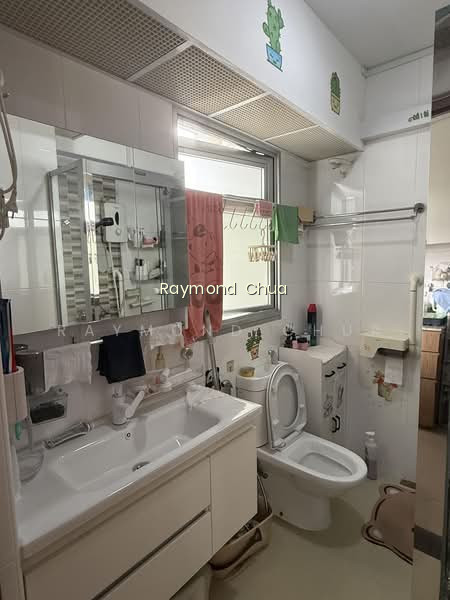 408A NORTHSHORE DRIVE image 1 of 2