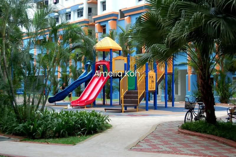 125 RIVERVALE STREET photo 3