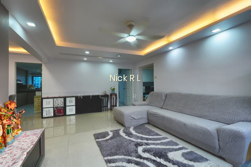 272 YISHUN STREET 22 photo 5