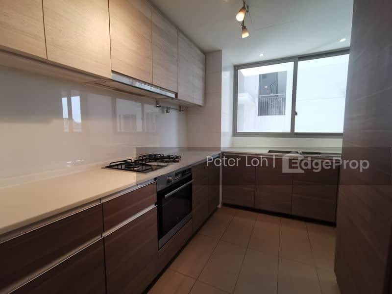 BARTLEY RESIDENCES photo 2