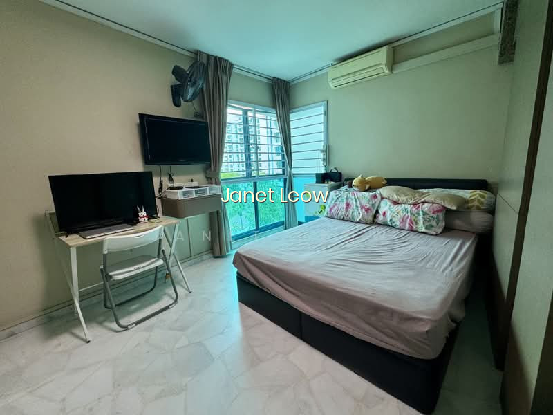 468C ADMIRALTY DRIVE photo 4