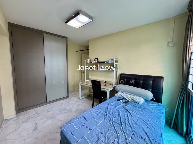468C ADMIRALTY DRIVE photo 5