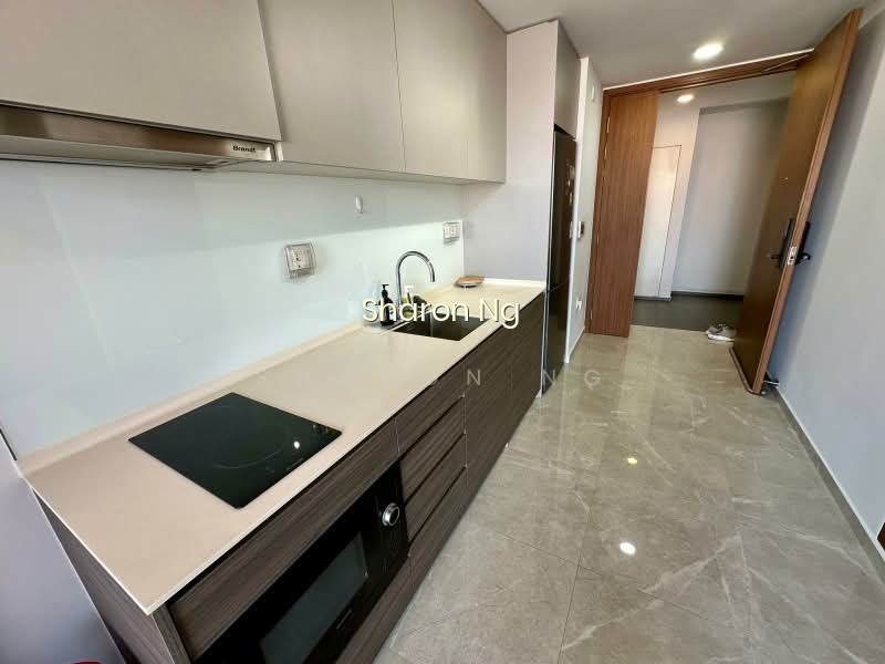STIRLING RESIDENCES photo 2