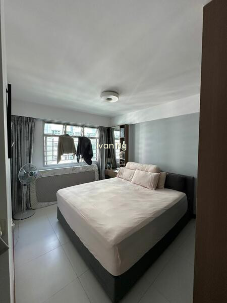 424D YISHUN AVENUE 11 photo 3