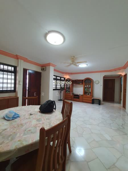 608 WOODLANDS RING ROAD photo 2
