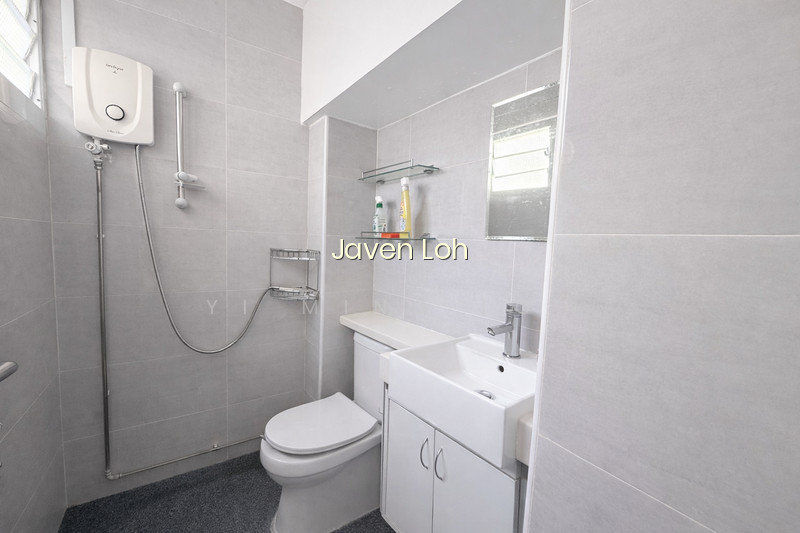 228 TAMPINES STREET 23 photo 5