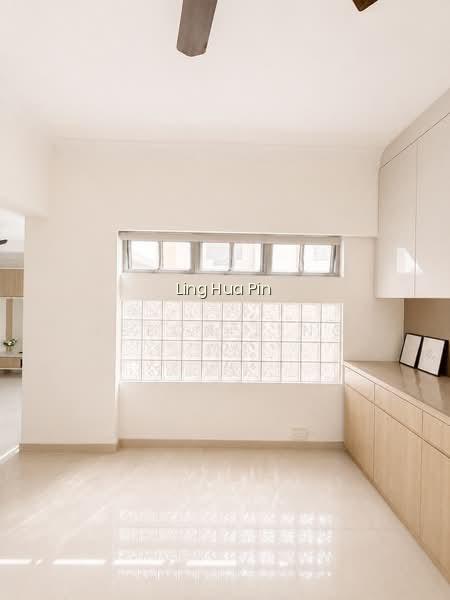 AZALEA PARK CONDO photo 3