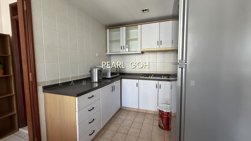 BALLOTA PARK CONDO image 1 of 10