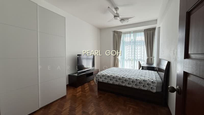 BALLOTA PARK CONDO photo 5