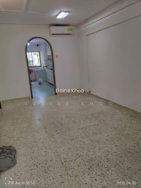 427 CLEMENTI AVENUE 3 image 1 of 9