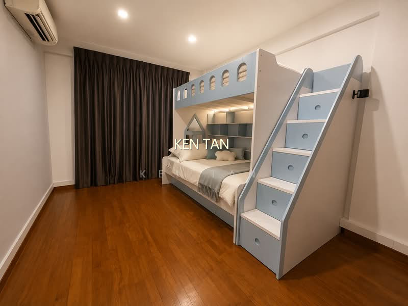 853 WOODLANDS STREET 83 photo 3